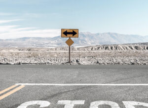 05_indPubW_rosie-steggles-6M950gjGvUk-unsplash A sign witha arrows