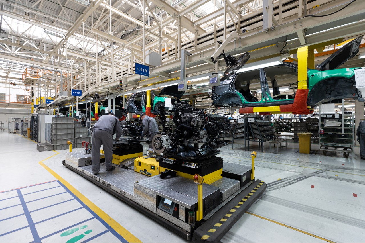 photo-car-bodies-are-assembly-line-factory-production-cars-modern-automotive-industry